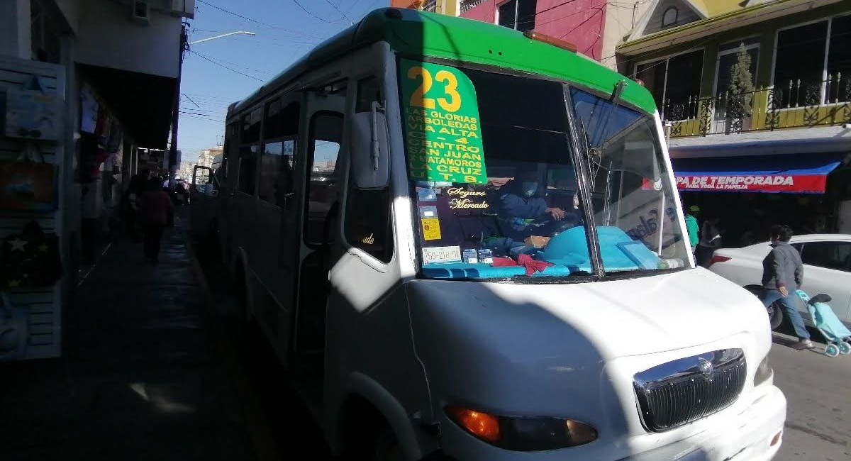 Denuncian falta de transporte a Conalep en comunidad de Salamanca 